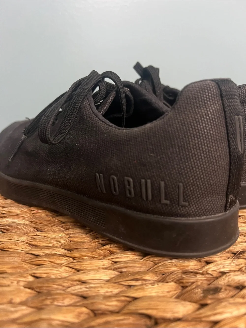 NOBULL Black Low-Profile Canvas Trainer M 8.5 W10